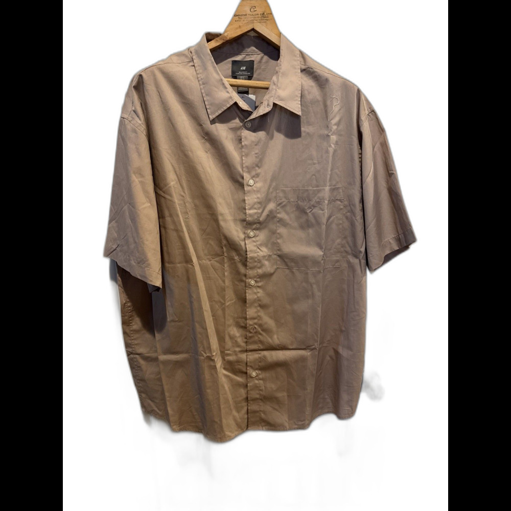 H&M Shirt Men's XL Khaki Short Sleeve Relaxed Fit Button-Front - Picture 4 of 8